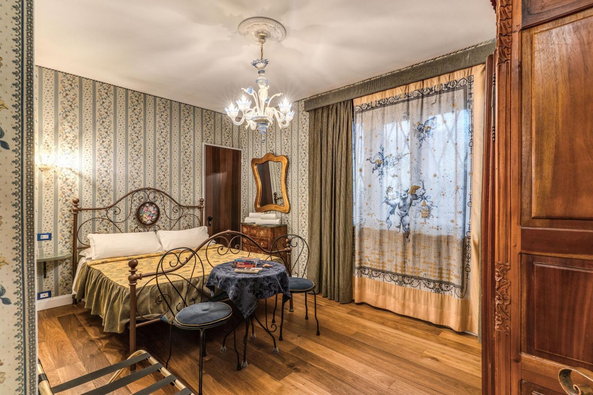 Residenza Ave Bed & Breakfast Roma